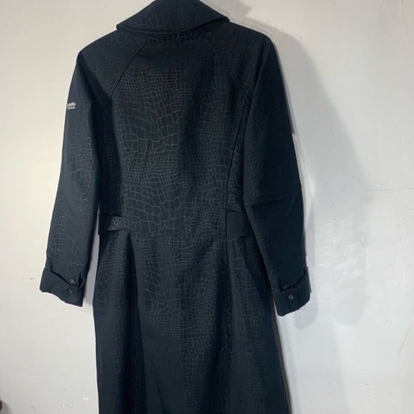 Columbia titanium Women’s like NEW winter jacket button and belt jacket size S - Picture 5 of 5